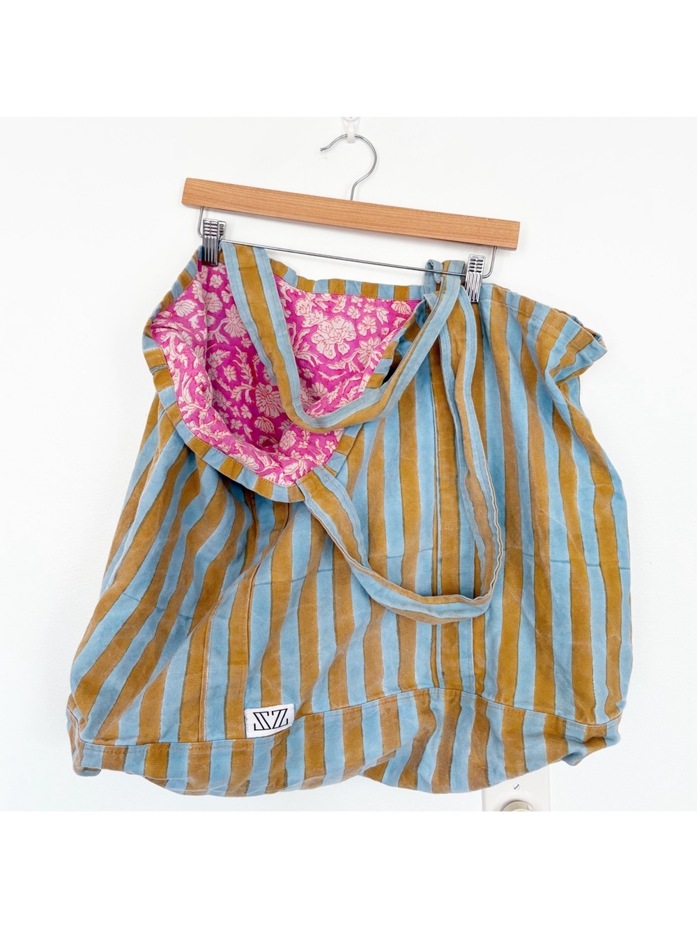 SZ Blockprints || Oversized Slouchy Tote Thick Stripe Floral Green Blue Pink - Picture 2 of 7